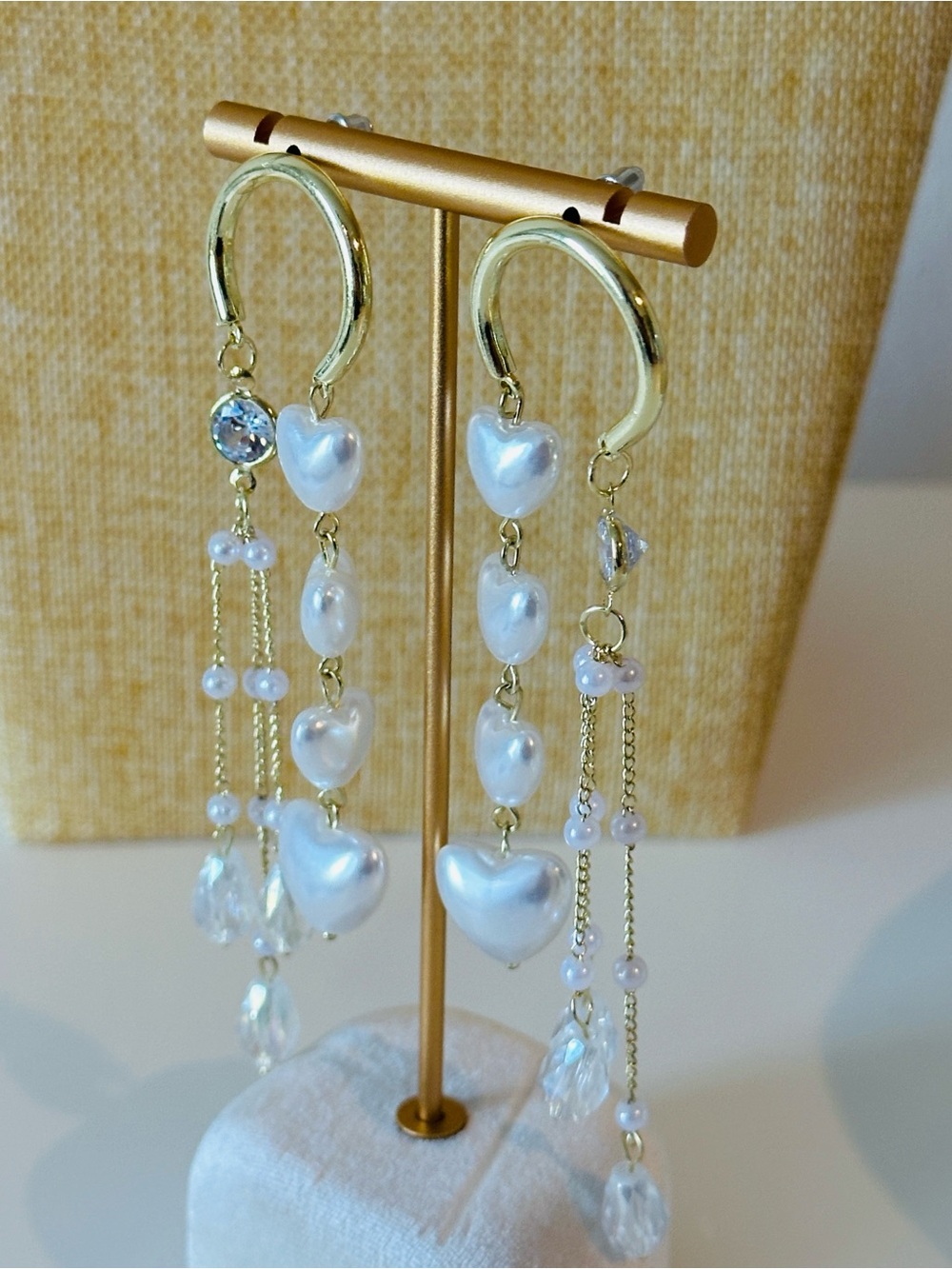 Fashion Jewelry Gold Tone Heart Pearl Drop Earrings - White Pearls